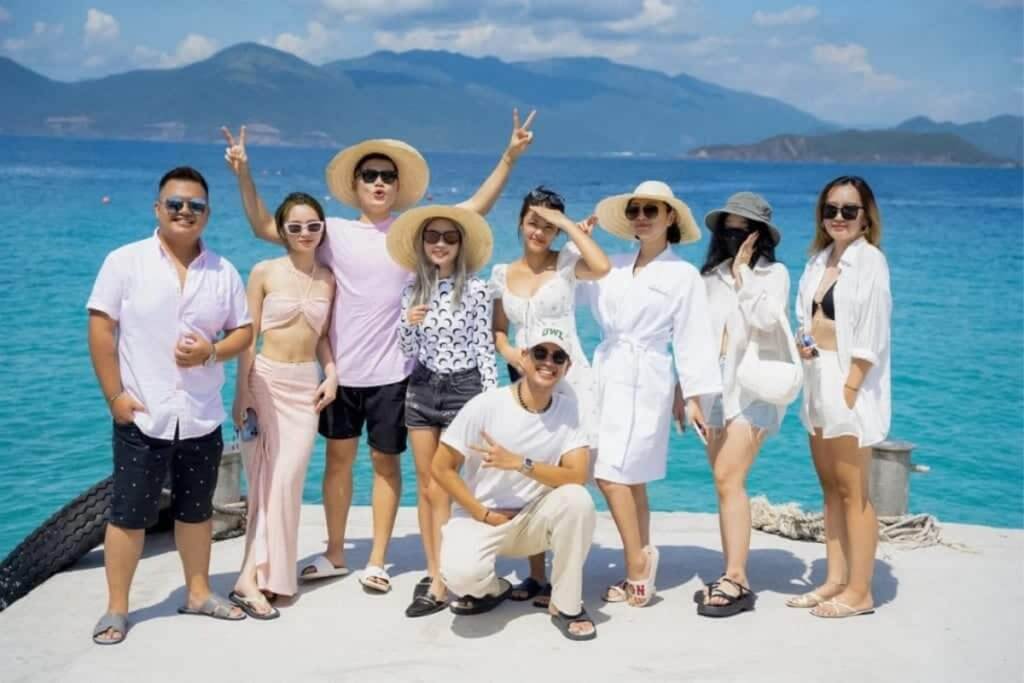 Tour 3 đảo Nha Trang: Hòn Mun – Làng Chài – Bãi Tranh Tour 3 đảo Nha Trang: Hòn Mun – Làng Chài – Bãi Tranh